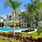 Kuxaan Cielo Departamento con Rooftop Terraza privada cerca de la playa